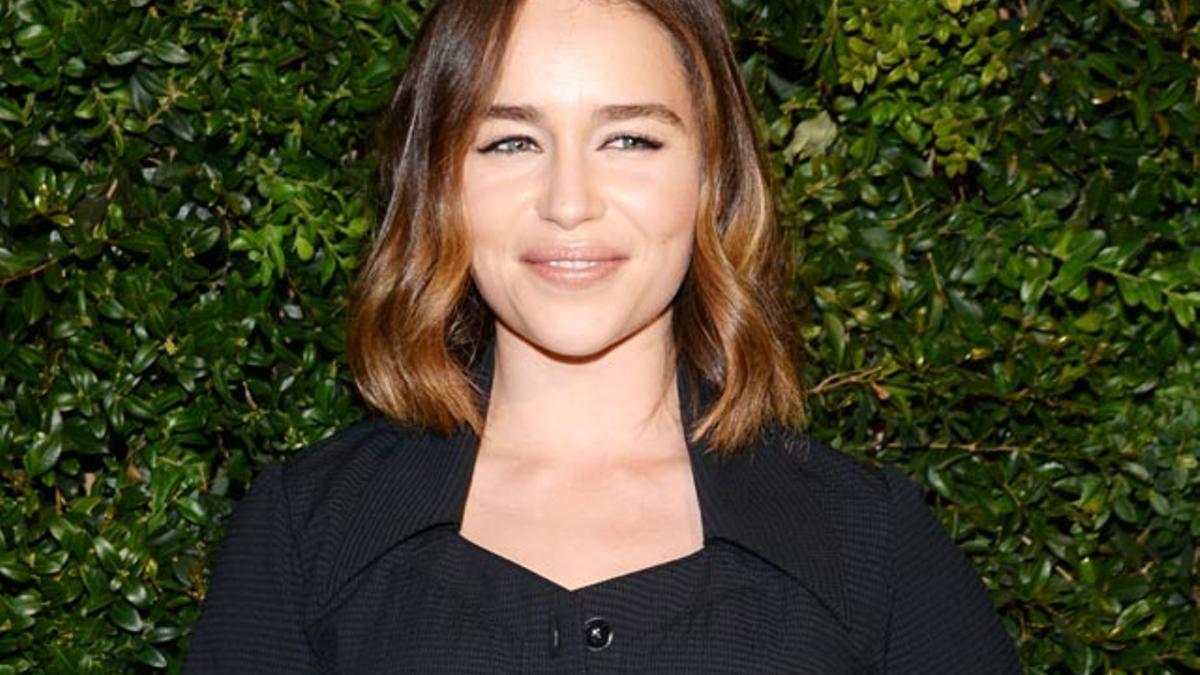 Emilia Clarke habla sobre el pene de Jason Momoa