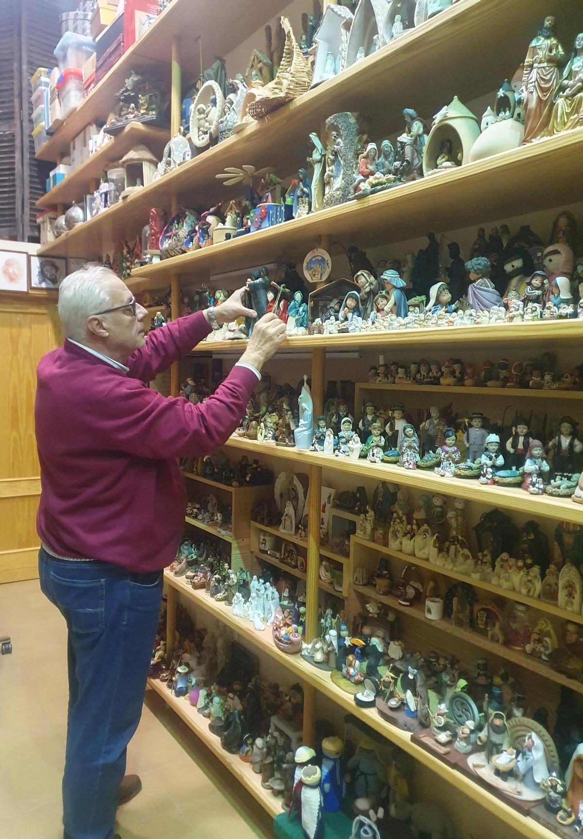 La sorprendente colección de 1.333 belenes en Orihuela que cumple medio siglo