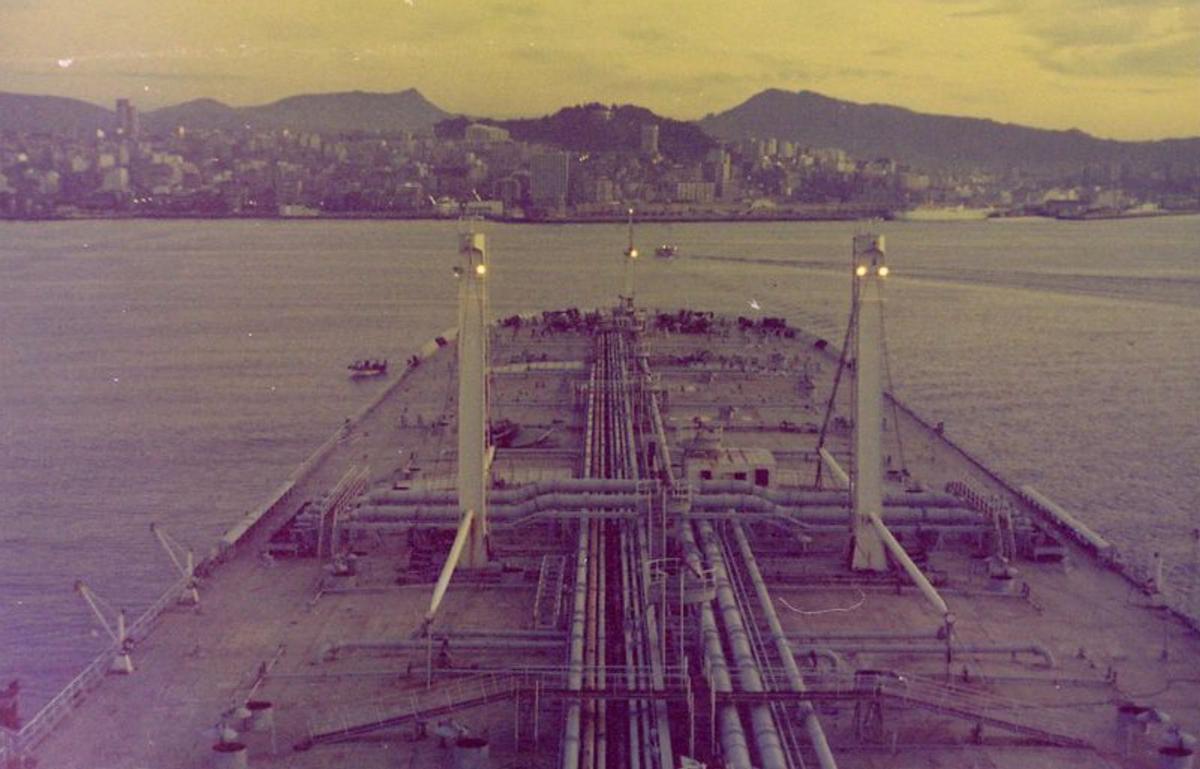 Vista desde el puente del “Monica Maria”.   | // F.D.G.