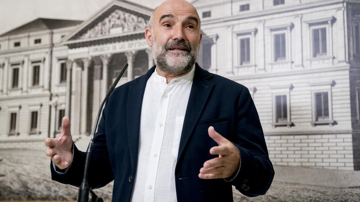 Néstor Rego en el Congreso de los Diputados.