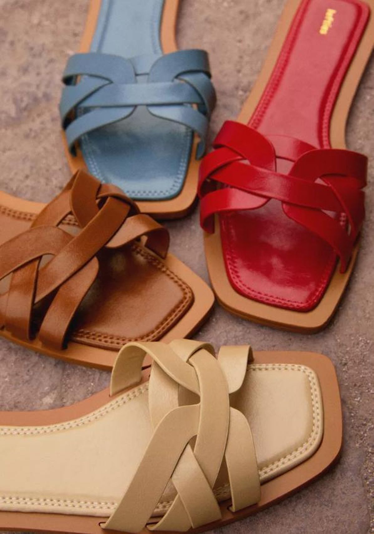 Las sandalias virales de Lefties