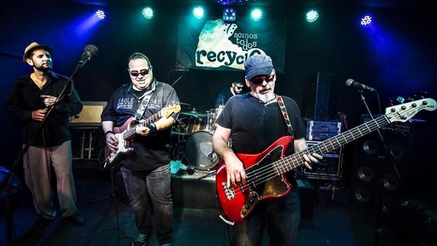 El patio del hotel Averroes acogerá conciertos de blues el 25 y 26 de julio