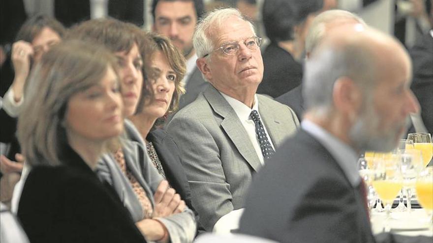 Borrell: «La catalana es una sociedad profundamente dividida»
