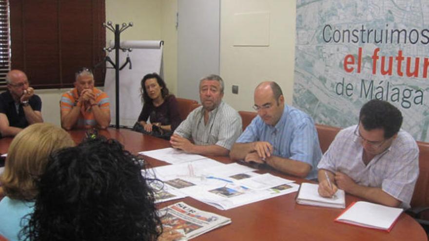 Un momento de la reunión celebrada ayer.