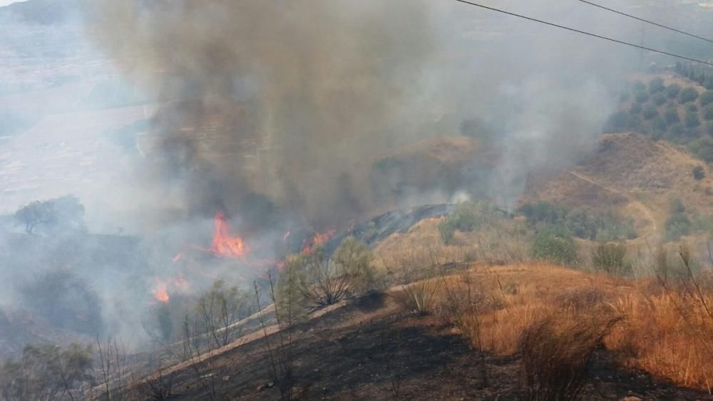 Se declara un incendio en Los Asperones