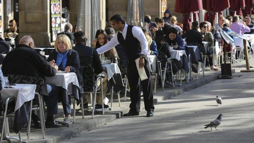 La OCDE reclama equiparar contratos fijos y temporales