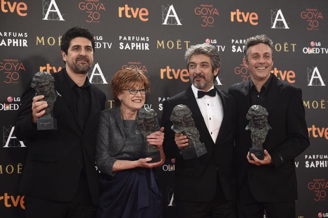 Cesc Gay, Marta Esteban, Tomas Aragay y Ricardo Darín en los Goya 2016