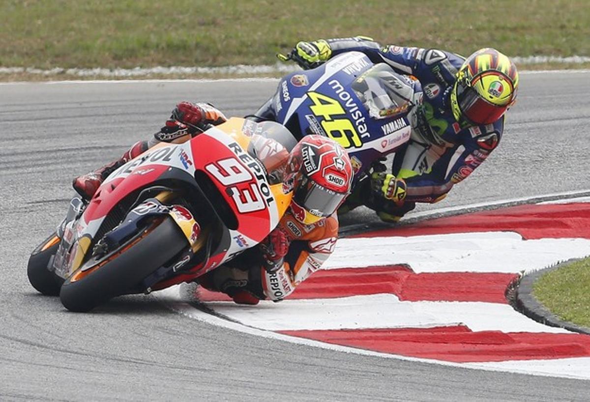 Márquez i Rossi, durant el GP de Malàisia, aquest diumenge. Márquez i Rossi, durant el GP de Malàisia, aquest diumenge.