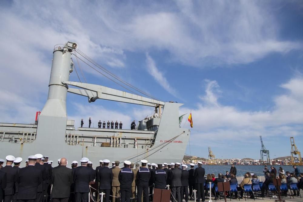 La Armada da de baja el buque El Camino Español