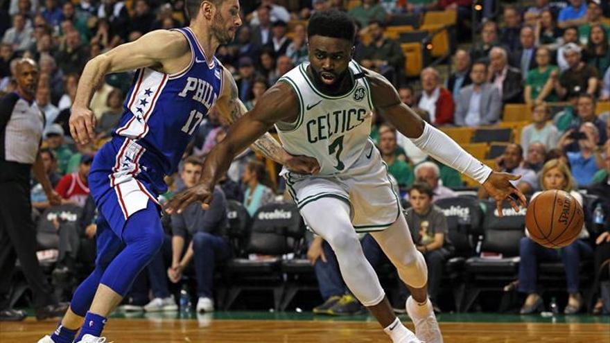 La defensa de Boston Celtics golpea primero