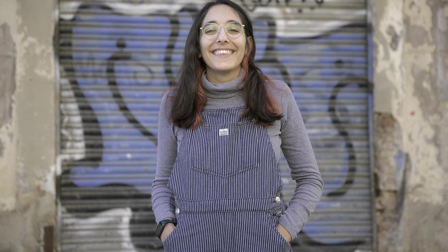 Núria Coma, psicóloga de 24 años trabaja en una entidad social para personas con discapacidad, el pasado jueves.