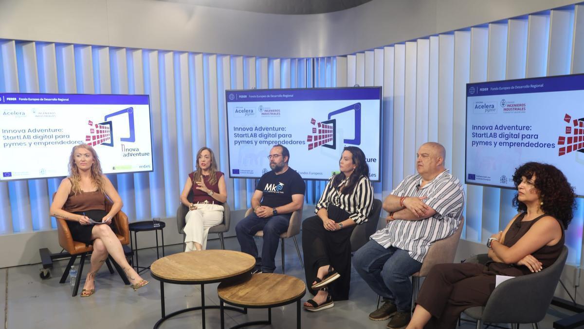 Bea Carrascosa, Nuria Piñol, Miguel Florido, Clara Montesinos, Rafa Sospreda y Almudena Hortelano.
