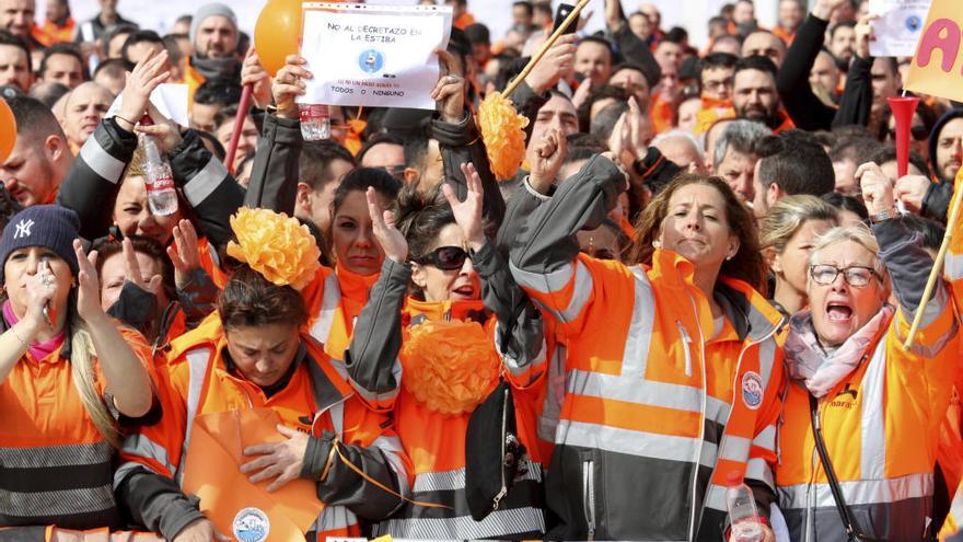 Trabajadores de la estiba en una de las útlimas protestas // A.Carrasco Ragel