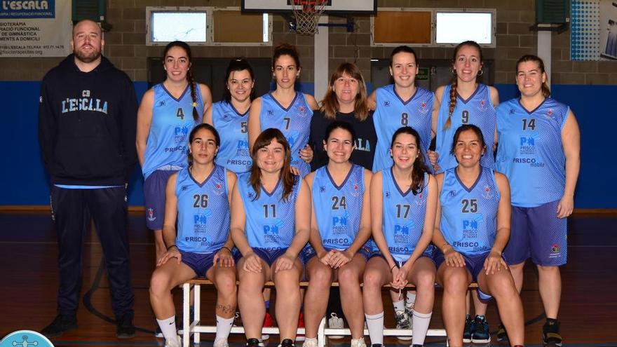 L&#039;Escala femení venç el Porqueres el dia de la presentació oficial dels equips