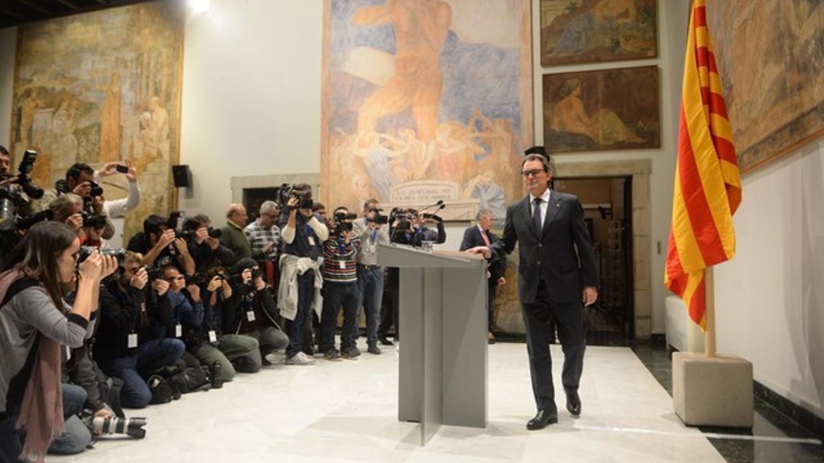 Rueda de prensa de Artur Mas en la sala Torres Garcia