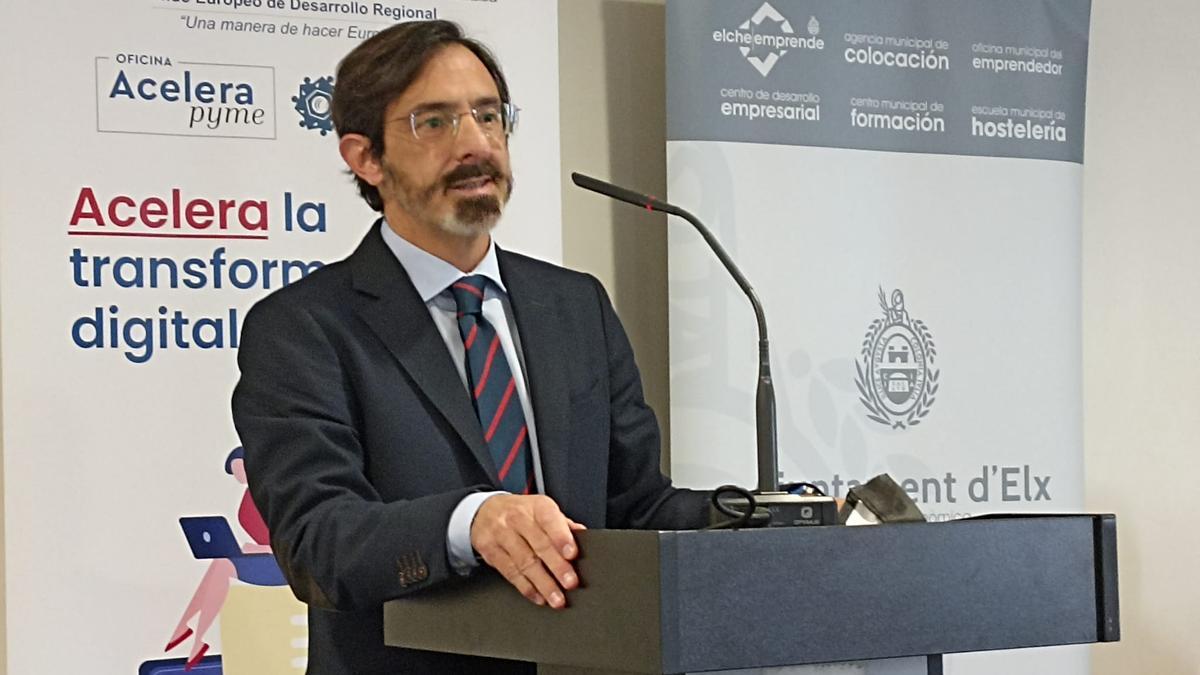 Presentación en Elche de la Oficina Acelera Pyme de FEMPA.