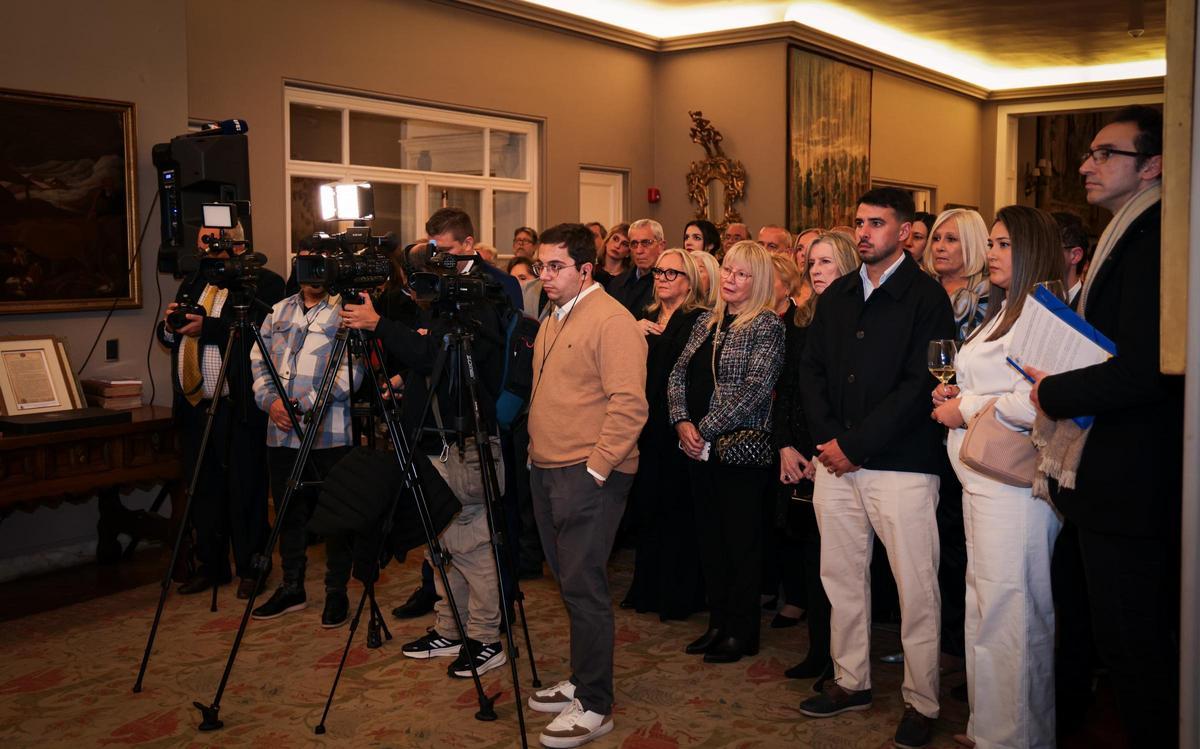 Visita de Ángel Víctor Torres a Montevideo