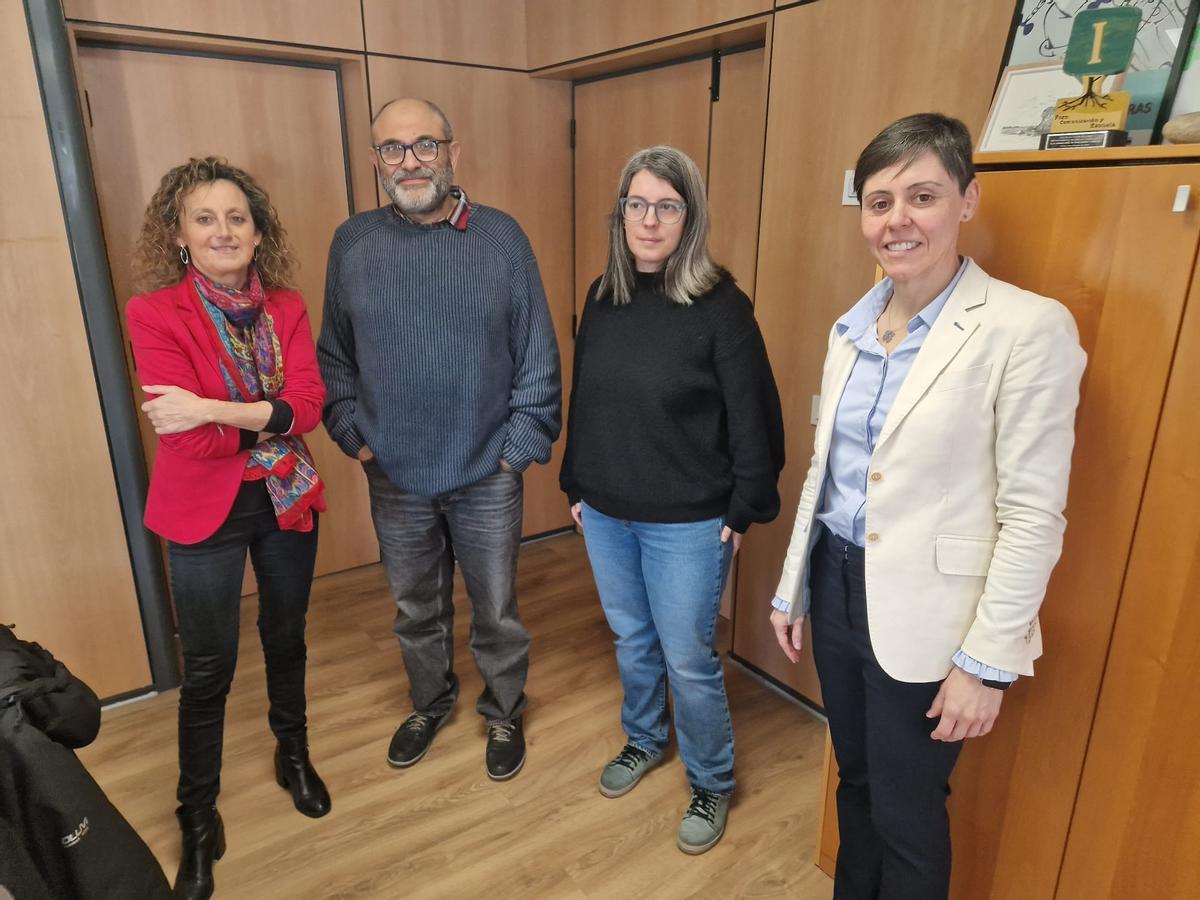 Los participantes en la reunión.