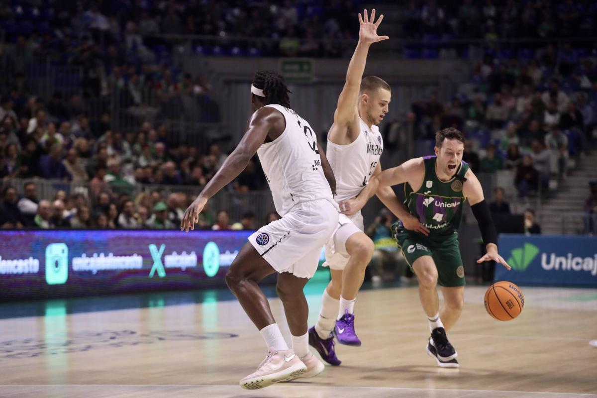 Imagen del partido de la BCL entre el Unicaja y el Würzburg de la primera vuelta de la liguilla del Round of 16.