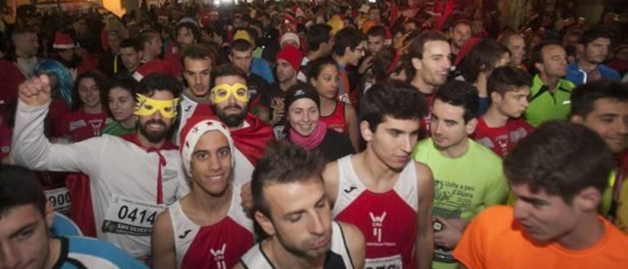 La San Silvestre de Xàtiva recauda más de 1.500 euros para el Consell d&#039;Acció Social