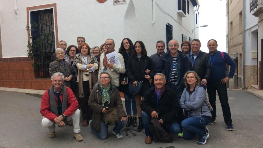 El grupo junto a la calle Marqués de la Casta.