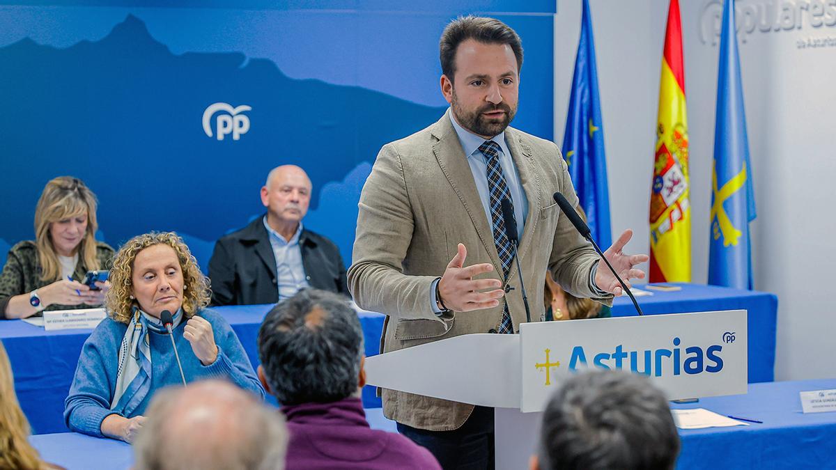 Álvaro Queipo, durante su intervención este lunes en el Comité Ejecutivo del PP asturiano.