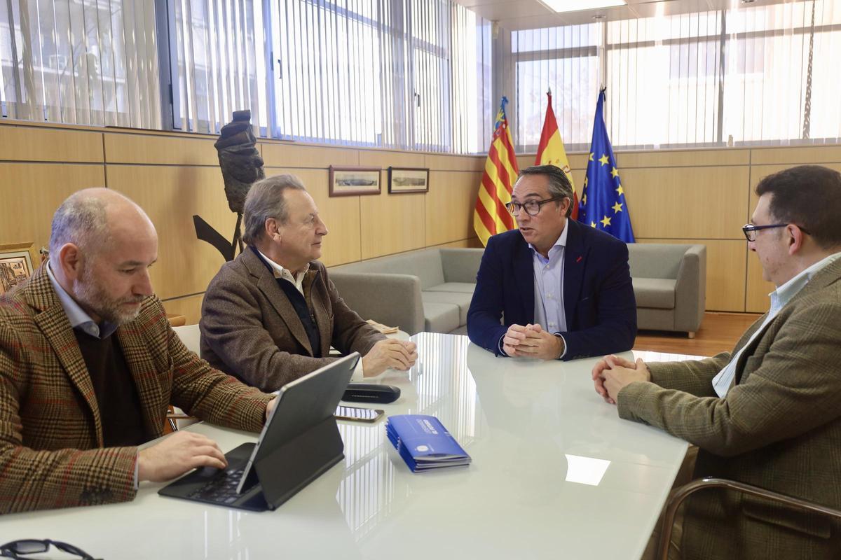 Encuentro de directivos de PortCastelló y Ascer.