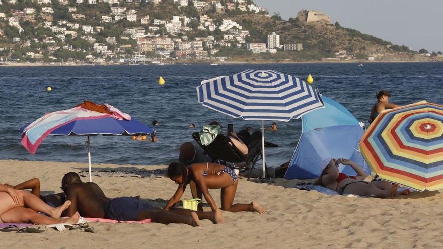 Estiu de caiguda lliure de l&#039;ocupació dels establiments hotelers i càmpings a Roses