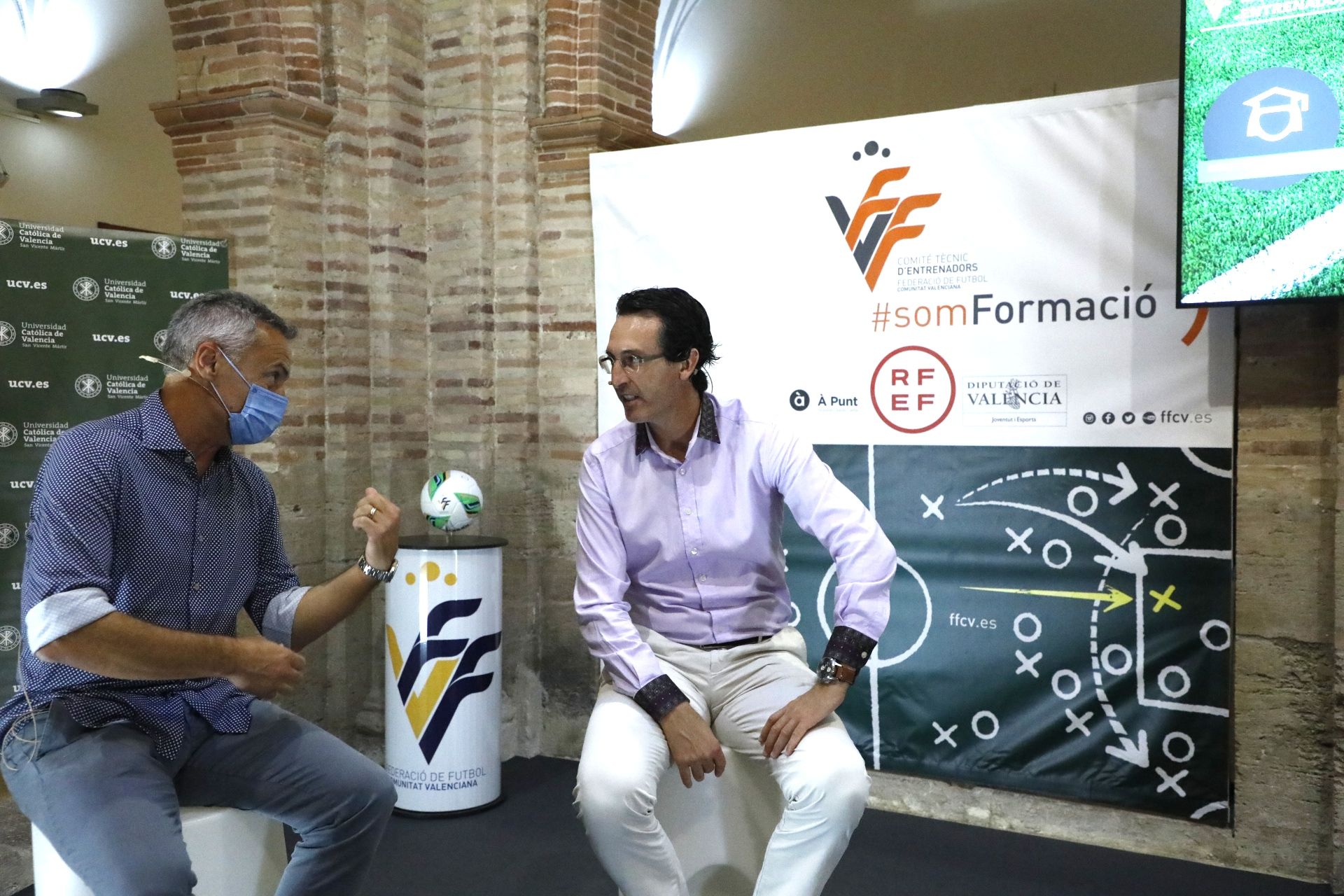 Apertura del curso de entrenadores con Emery y Escribá