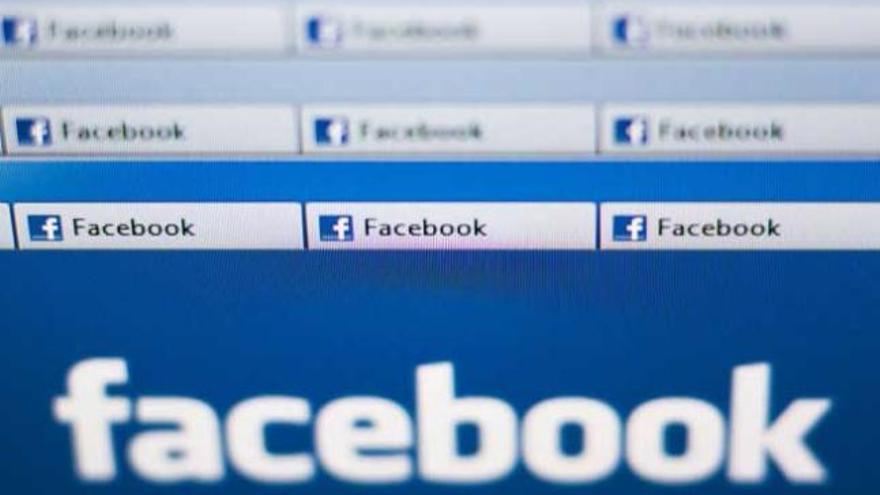 Facebook permite borrar fotos de otros usuarios por error