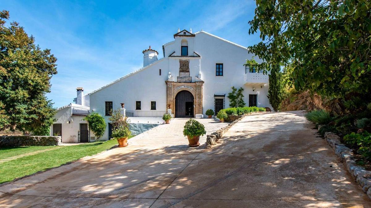 Los Pozos de la Nieve en Constantina.