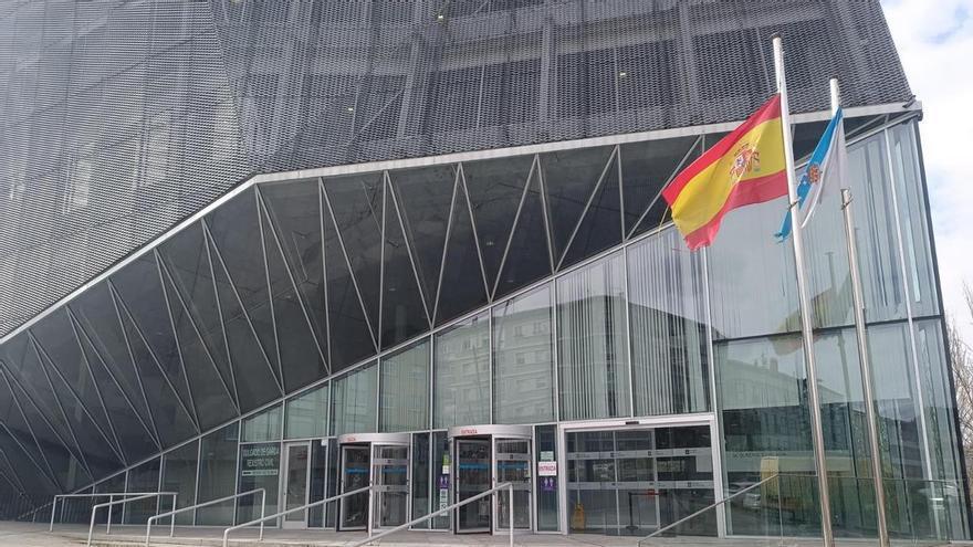 La cooperadora necesaria en una ciberestafa sufrida por una ourensana actuó por un «miedo insuperable»