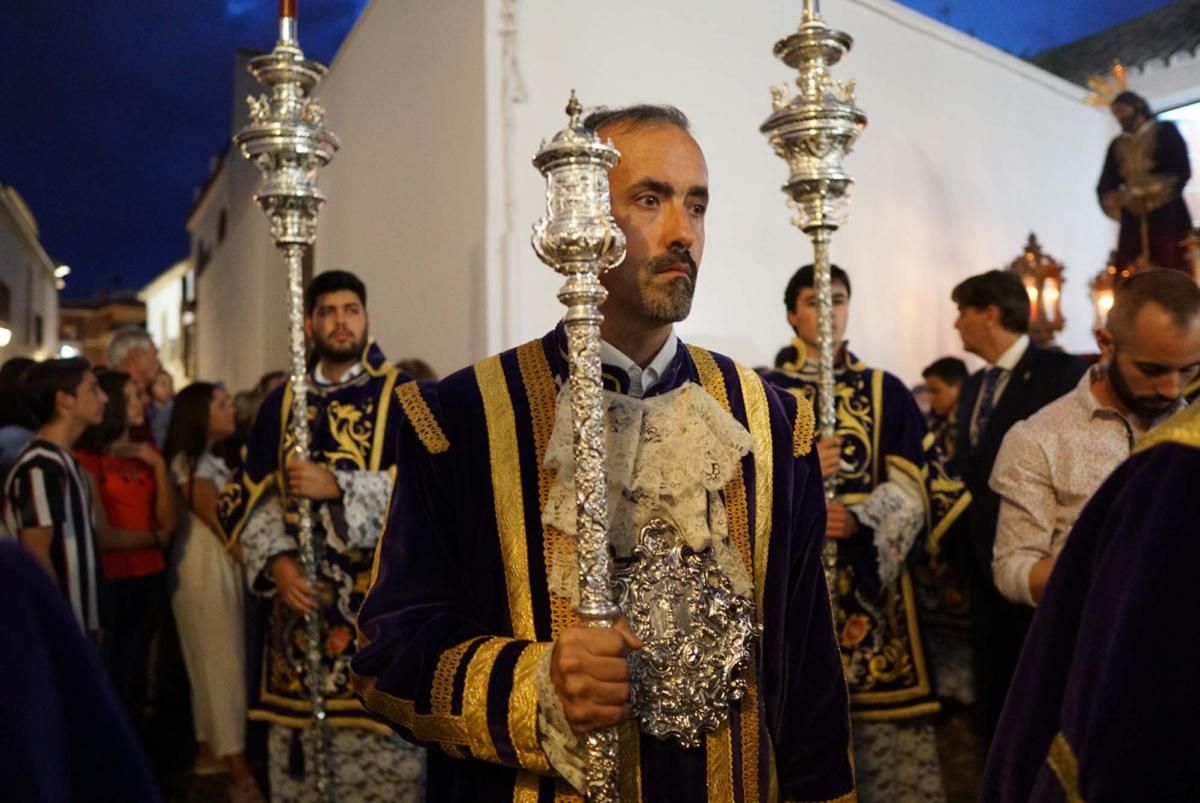 Los vía crucis de la Magna ya están en la calle