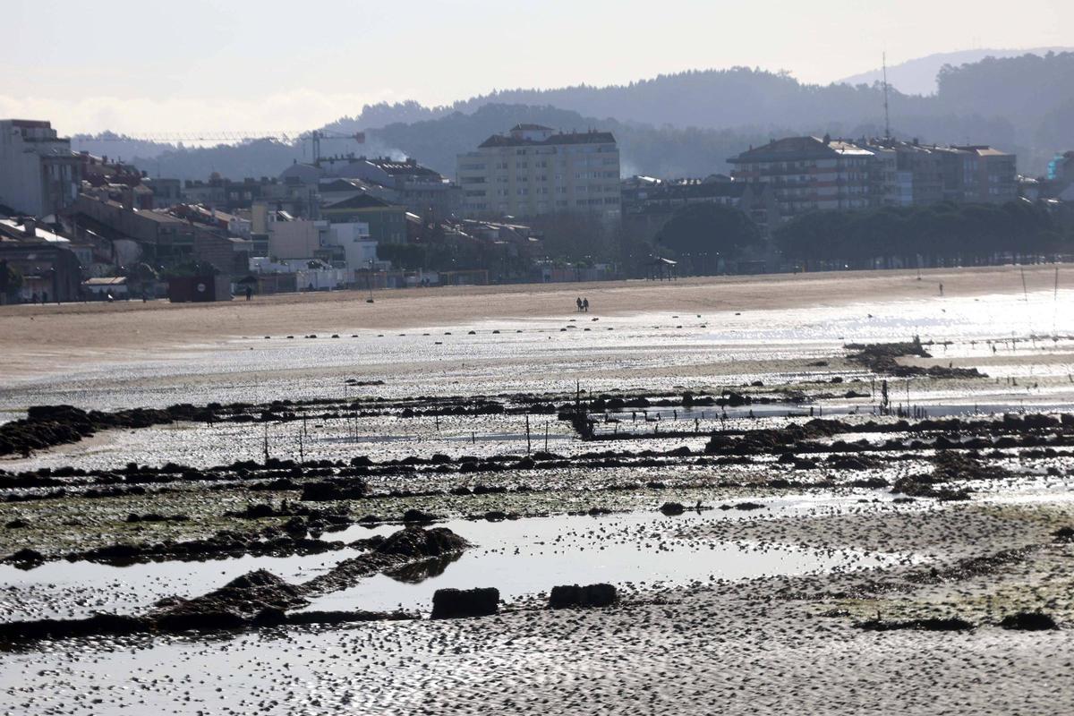 La ría asiste a las primeras "mareas vivas" del año.