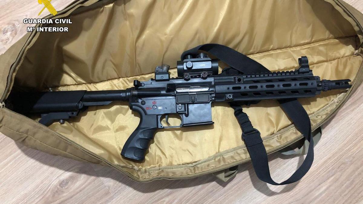 Doce detenidos en una operación contra la trata con fines de explotación sexual
