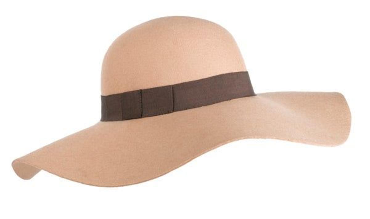 Sombrero de Accesorize 43 euros