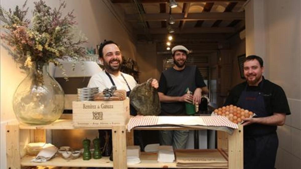 Alexis Peñalver (izquierda), Dídac Pellicer y Esteve Serra.