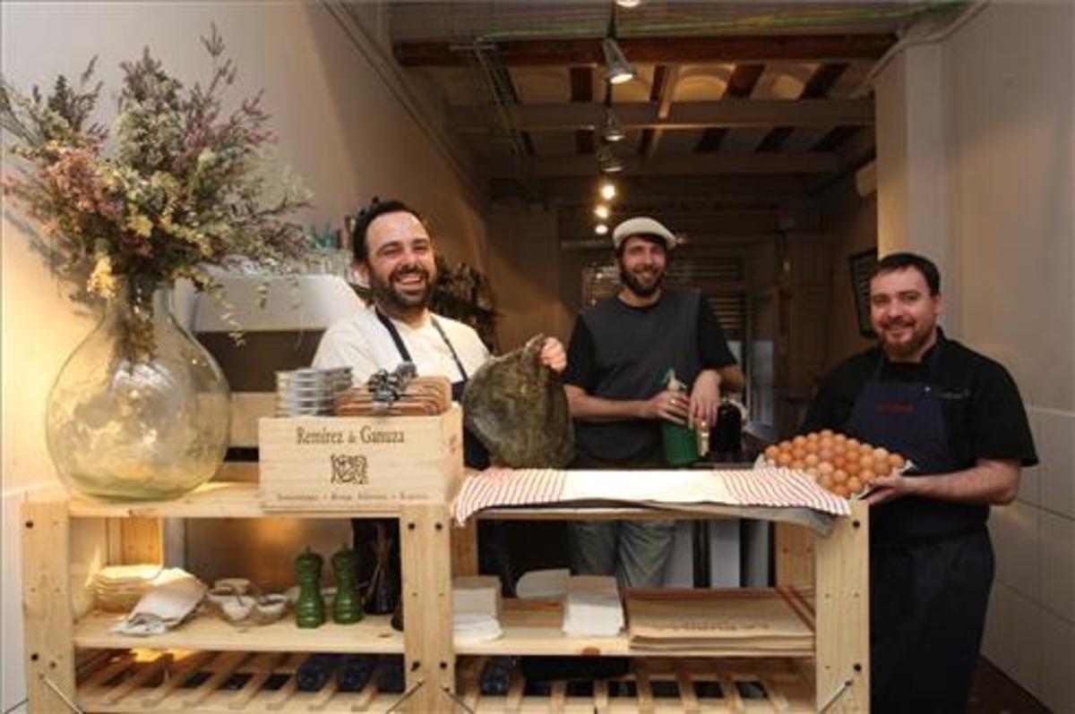 Alexis Peñalver (izquierda), Dídac Pellicer y Esteve Serra.