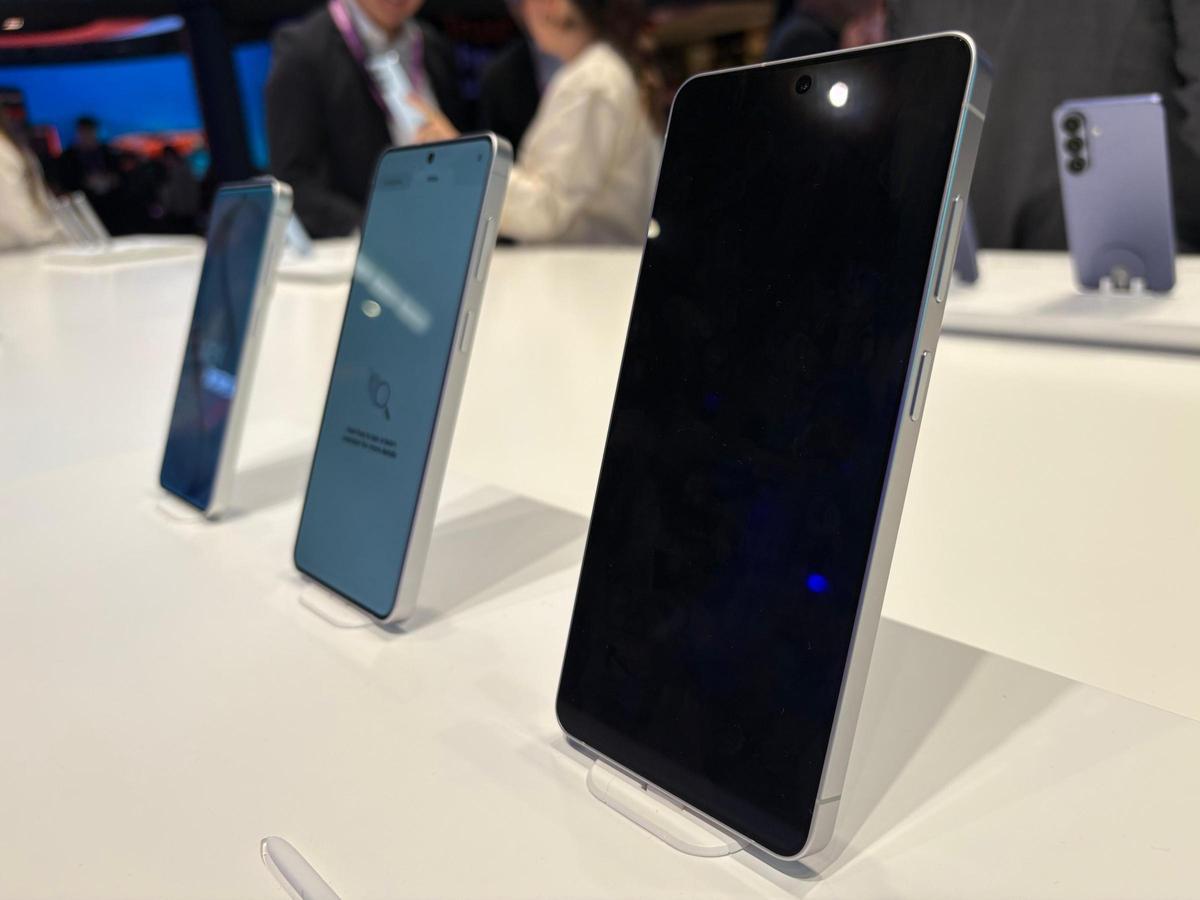 La función de privacidad de pantalla del Samsung Galaxy S26 Ultra, en el MWC 2026.