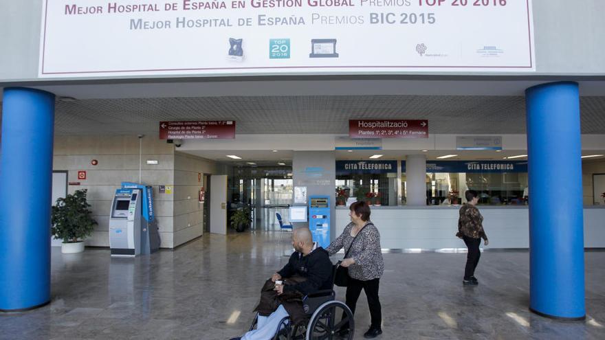 Interior del hospital de La Ribera.