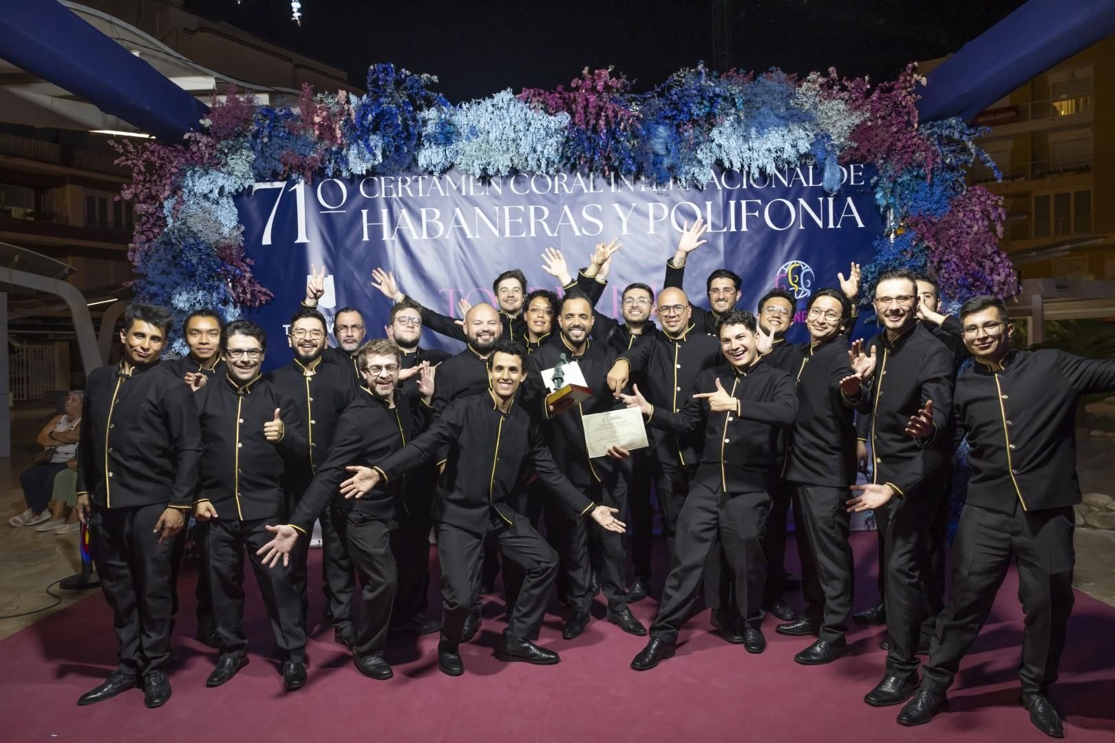 Así fue la clausura del Certamen de Habaneras en Torrevieja