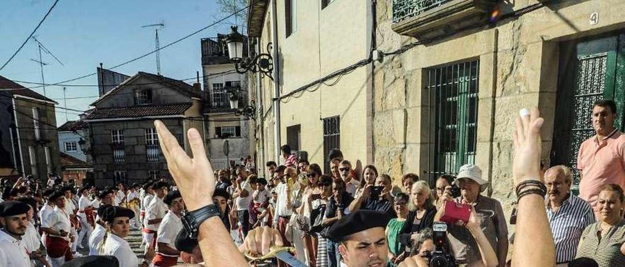 La Danza das Espadas volverá a deleitar al público la tarde del 25 de julio. // Iñaki Abella