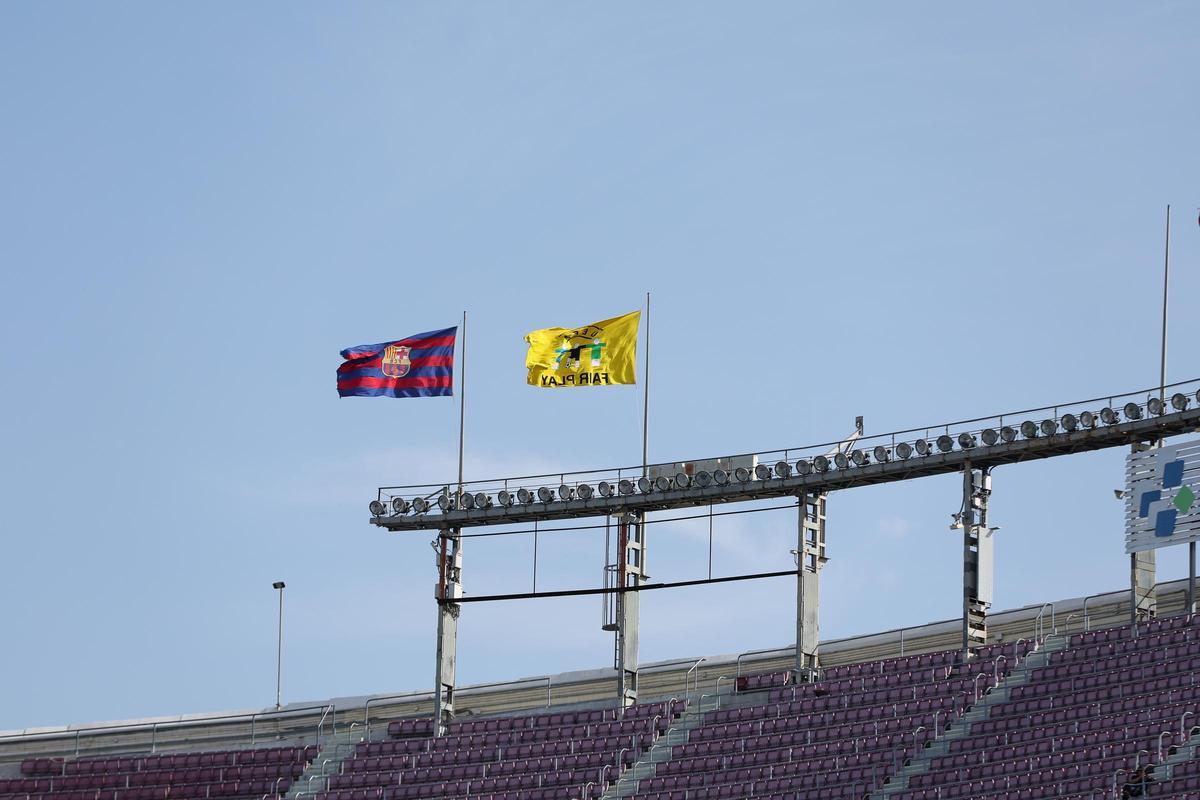 Colocación de la primera piedra del futuro Camp Nou