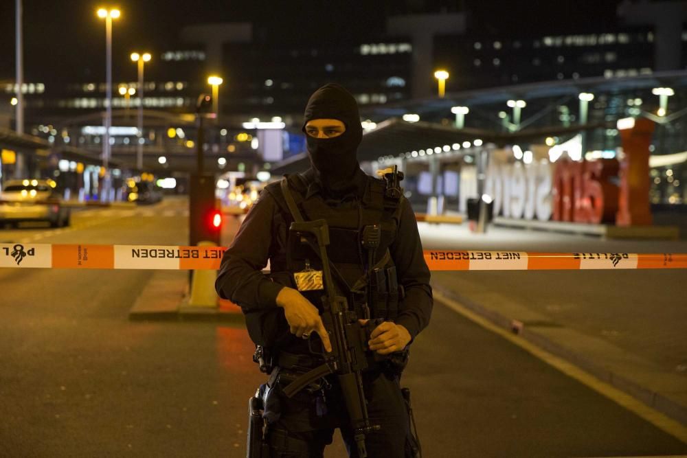 Alerta en el aeropuerto de Ámsterdam