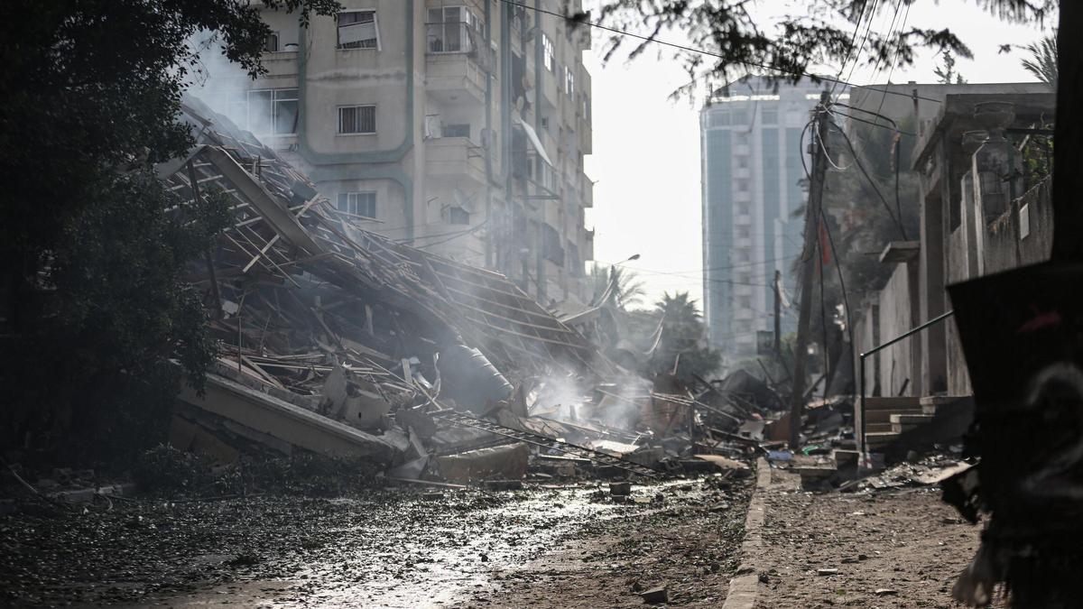 Trasladan en helicóptero a israelíes heridos a hospitales tras los ataques de Hamás