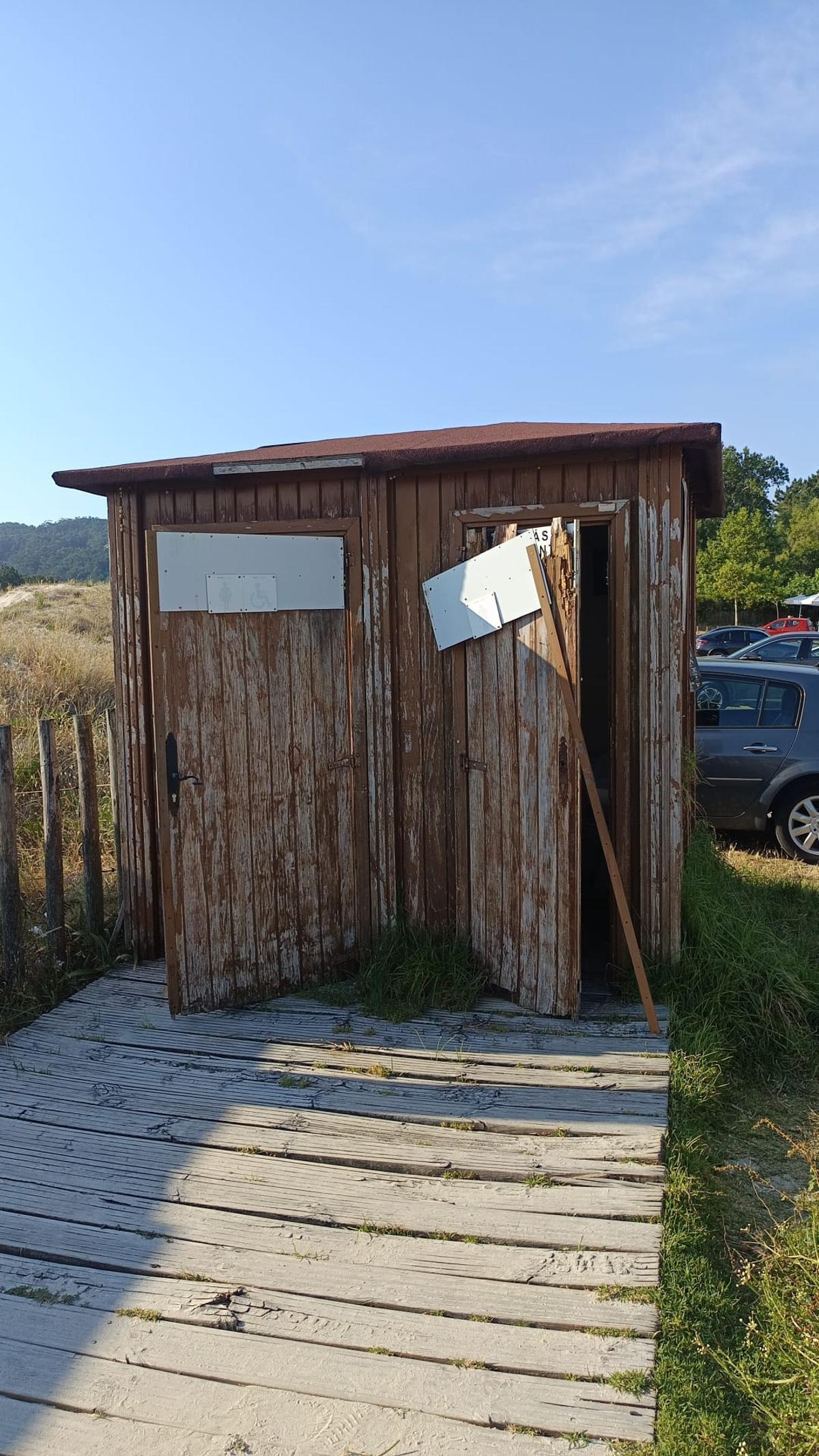 Caseta de Nerga en pésimas condiciones