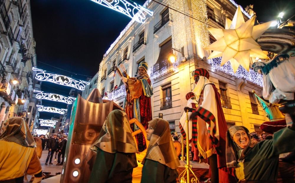 El Bando anuncia la llegada de los Reyes a Alcoy