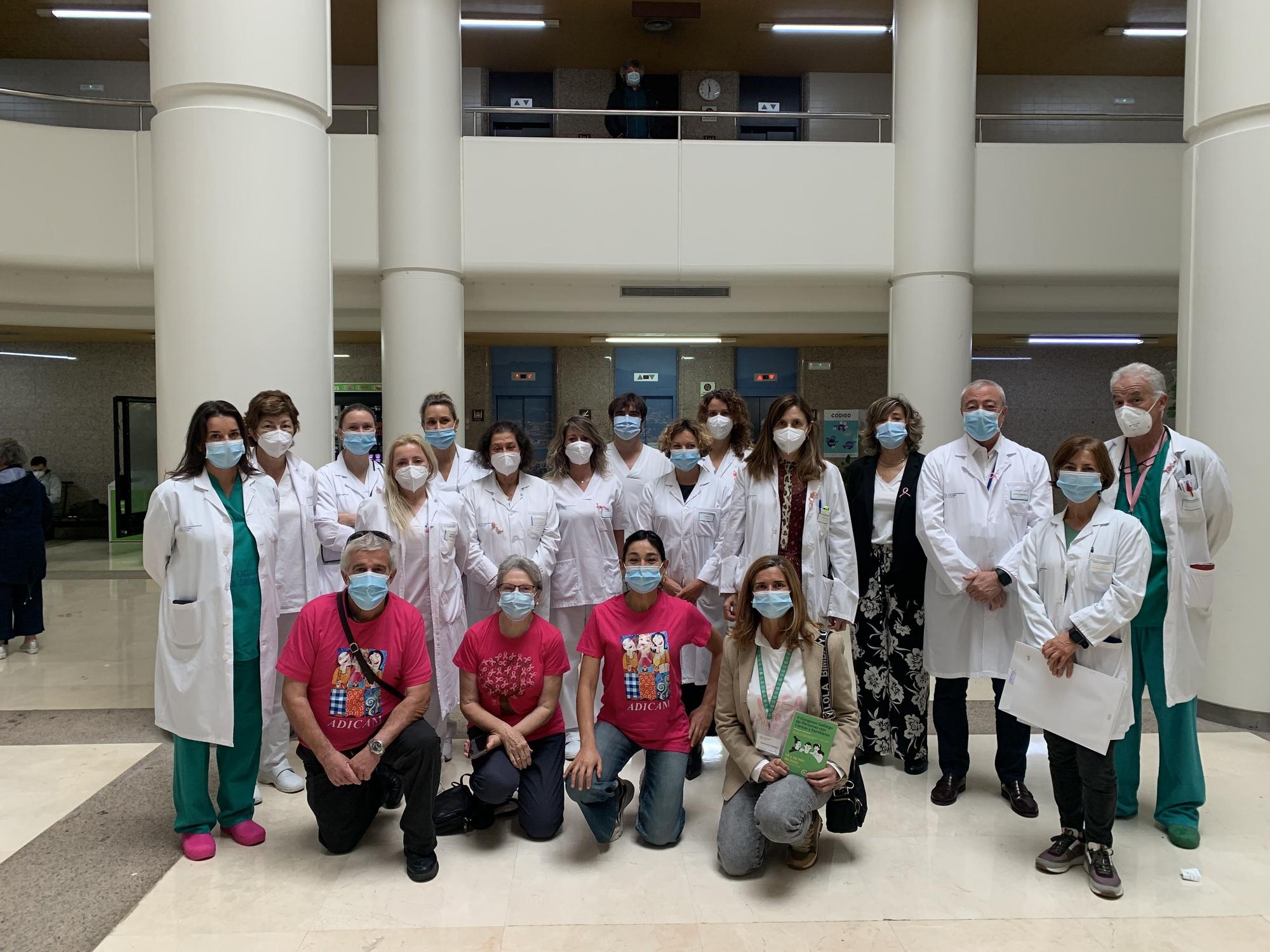 Equipo de la Unidad de Mama del Meixoeiro, con ADICAM y AECC.