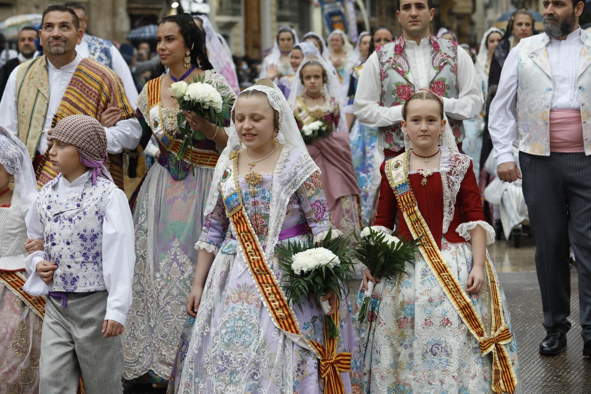 Búscate en el primer día de ofrenda por la calle de Quart (entre las 17:00 a las 18:00 horas)