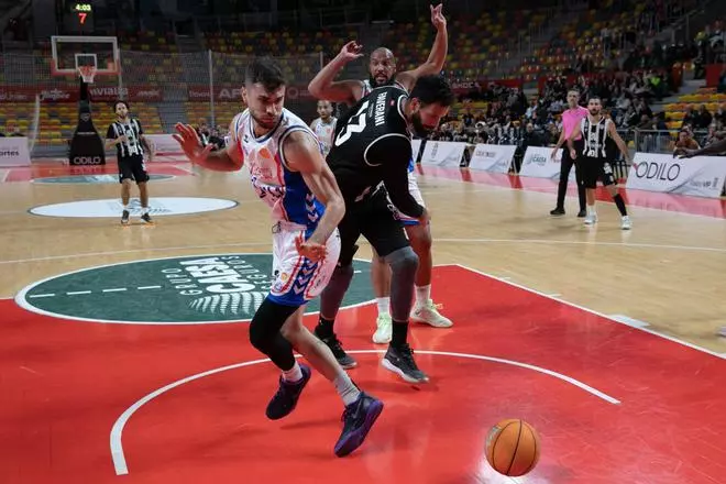 Fotos del Cartagena-HLA Alicante de la jornada 26 en Primera FEB